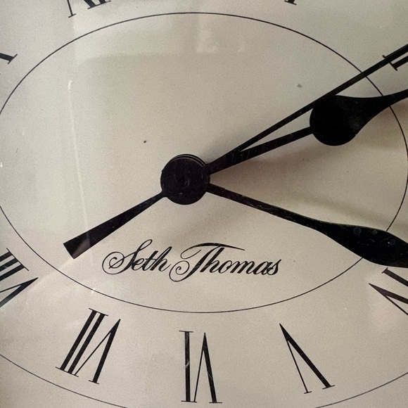 Vintage Cherry Wall Clock - Picture 2 of 5